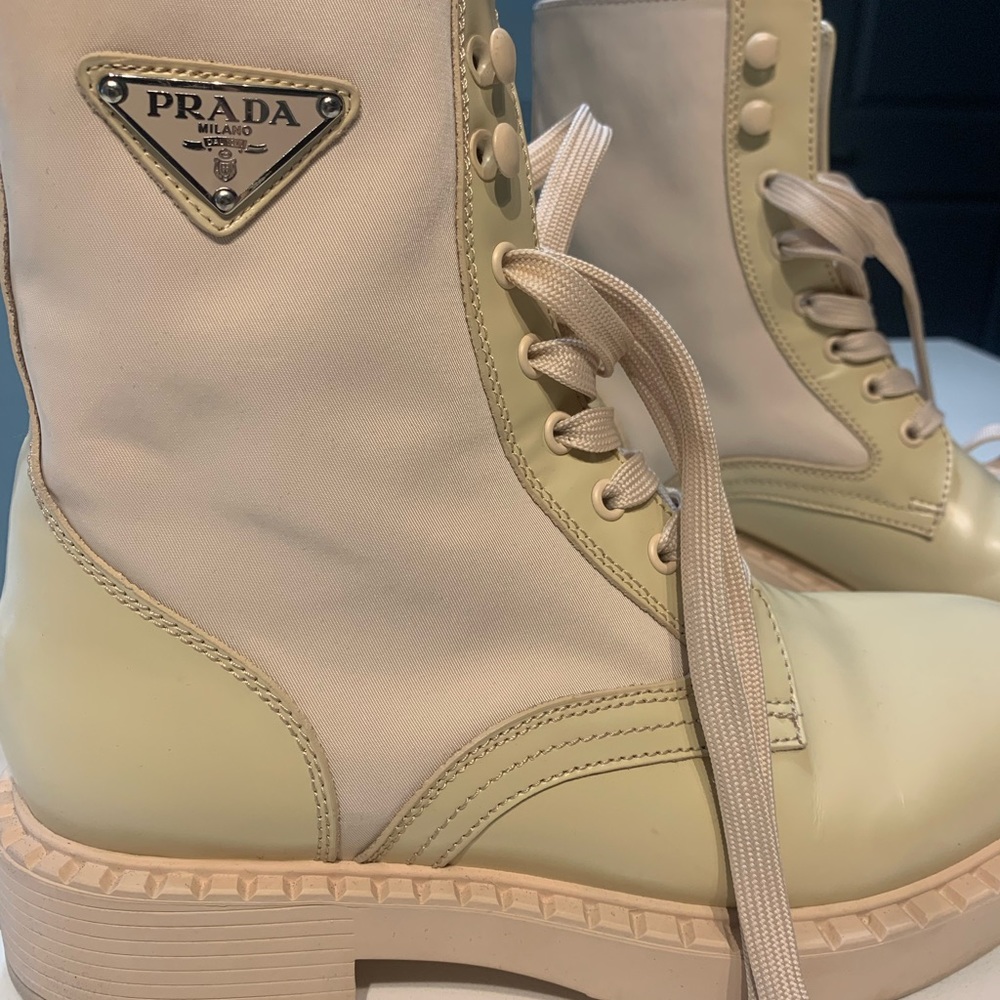 “Prada” beige boots - Picture 3 of 6
